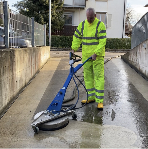 Flächenreinigungssystem für Heiß- und Kaltwasser-Hochdruckreiniger Flächenreinigungssystem für Heiß- und Kaltwasser-Hochdruckreiniger